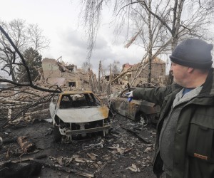 epa09801405 Aftermath of a shelling on the city of Byshiv near Kiev (Kyiv), Ukraine, 04 March 2022. Russian troops entered Ukraine on 24 February leading to a massive exodus of Ukrainians to neighboring countries as well as internal displacements.  EPA/STR