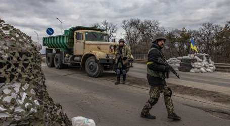 Ukrajinci kažu da su ubili više od 14 tisuća ruskih vojnika, uništili 450 tenkova, 1.448 oklopnjaka…