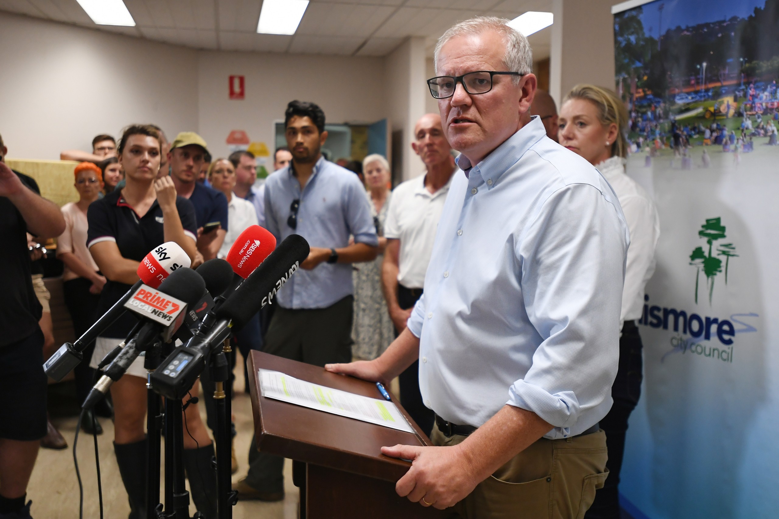 epa09811856 Prime Minister Scott Morrison holds a press conference following a visit to the Emergency Operations Centre in Lismore, NSW, Australia, 09 March 2022. Prime Minister Scott Morrison has visited flood devastated regions in northern NSW after finishing a week in isolation following his COVID-19 diagnosis.  EPA/DAVE HUNT AUSTRALIA AND NEW ZEALAND OUT
