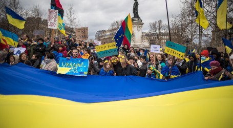 U njemačkim gradovima deseci tisuća prosvjednika protiv rata u Ukrajini