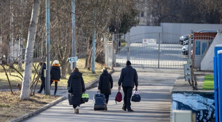UNHCR: Iz Ukrajine pobjeglo više od tri i pol milijuna ljudi