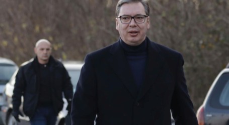 Najavio ‘teške dane’: Kako je Vučić odglumio dramu nakon ruske invazije