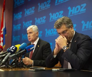 13.12.2021., Mostar - Konferencija za medije Dragana Covica i Andreja Plenkovica nakon sastanka. 





 Photo: Denis Kapetanovic/PIXSELL