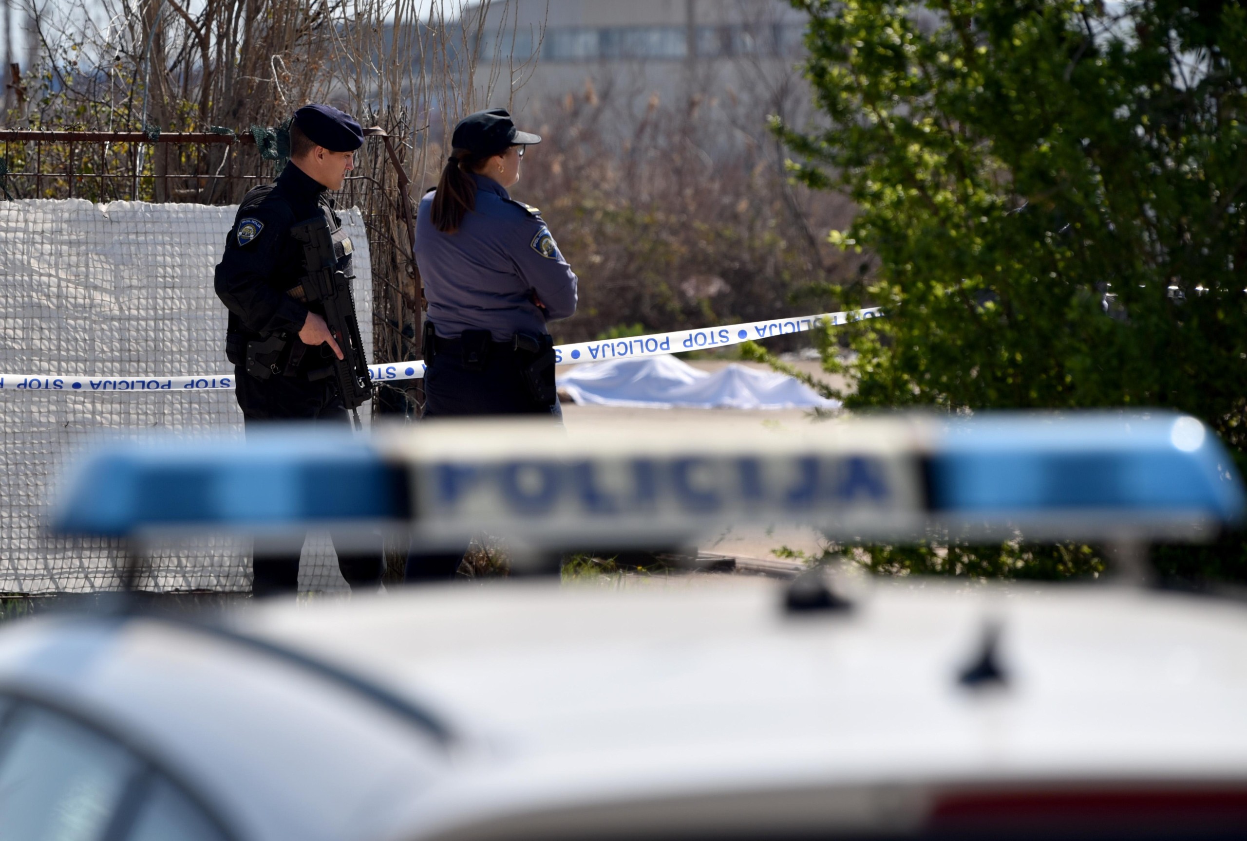 25.03.2022., Ploce - Policijski ocevid u pored deponija gdje je pronadjeno tijelo ubijenog muskarca. Photo: Matko Begovic/PIXSELL