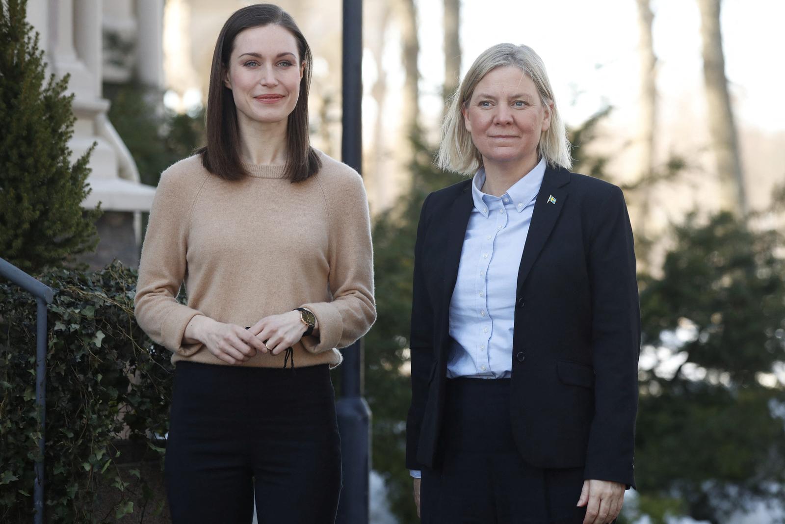 Finland's Prime Minister Sanna Marin welcomes her Swedish counterpart Magdalena Andersson at the Prime Minister's official residence, Kesaranta in Helsinki, Finland March 5, 2022. Roni Rekomaa/Lehtikuva/via REUTERS  ATTENTION EDITORS - THIS IMAGE WAS PROVIDED BY A THIRD PARTY. NO THIRD PARTY SALES. NOT FOR USE BY REUTERS THIRD PARTY DISTRIBUTORS. FINLAND OUT. NO COMMERCIAL OR EDITORIAL SALES IN FINLAND. Photo: LEHTIKUVA/REUTERS