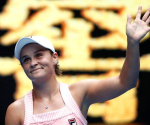 FILE PHOTO: Tennis - Australian Open - Second Round - Melbourne Park, Melbourne, Australia, January 16, 2019.  Australia's Ashleigh Barty waves to spectators after winning the match against China's Wang Yafan. REUTERS/Edgar Su/File Photo Photo: EDGAR SU/REUTERS