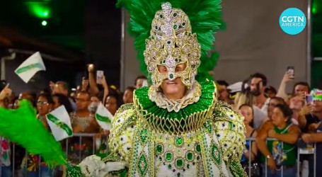 Rio de Janeiro: Škole sambe održale mini karnevalsku probu u centru Samba City