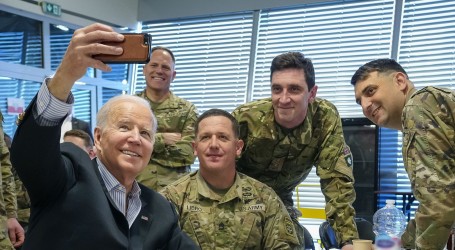 Biden vrlo emotivno zahvalio američkim vojnicima: Sjetio se pokojnog sina i pohvalio hrabrost Ukrajinaca