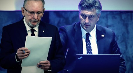 Zašto Plenković želi maknuti Božinovića iz MUP-a? “Više nije premijerova ‘osoba od povjerenja'”