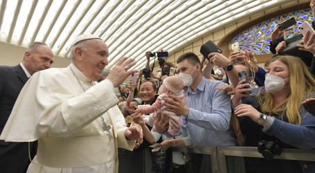 Papa ide na Maltu s porukom za izbjeglice