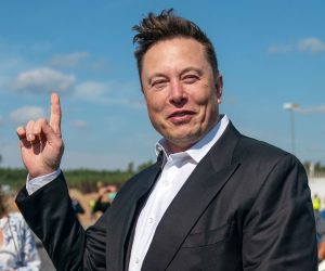 epa09889607 (FILE) - Tesla and SpaceX CEO Elon Musk gives a statement at the construction site of the Tesla Giga Factory in Gruenheide near Berlin, Germany, 03 September 2020 (reissued 14 April 2022). A statement published by the US Securities and Exchange Commission (SEC) on 14 April 2022 reads that Elon Musk has filed a proposal to acquire all available Twitter shares at a price of 54.20 US dollars per share, an offer that would total in 43.4 billion USD of company value.  EPA/ALEXANDER BECHER *** Local Caption *** 56315886