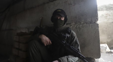 Rusija pozvala ukrajinske borce i plaćenike da do podneva predaju Azovstal