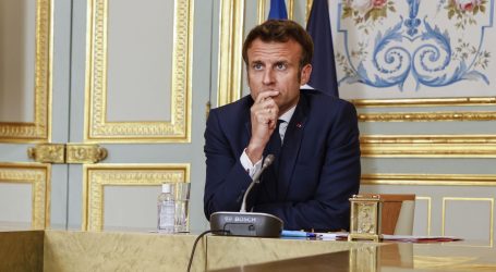 Macron razgovarao sa Zelenskim: Francuska obećala povećati vojnu i humanitarnu pomoć Ukrajini
