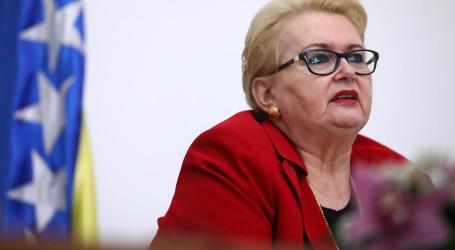 Ministrica iz BiH poručila glasnogovornici Kremlja: “Sram vas bilo, manipulirate Srebrenicom”
