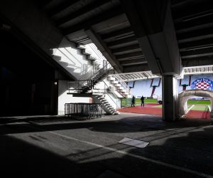 10.12.2019., Split - Izlaz na teren stadiona Poljud. Photo: Milan Sabic/PIXSELL