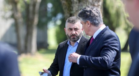 Milanovićev glasnogovornik Jelić tvitao predsjednikov odgovor HDZ-u: “Presedan je da zemlju vodi ovako korumpirana i rastočena Vlada”