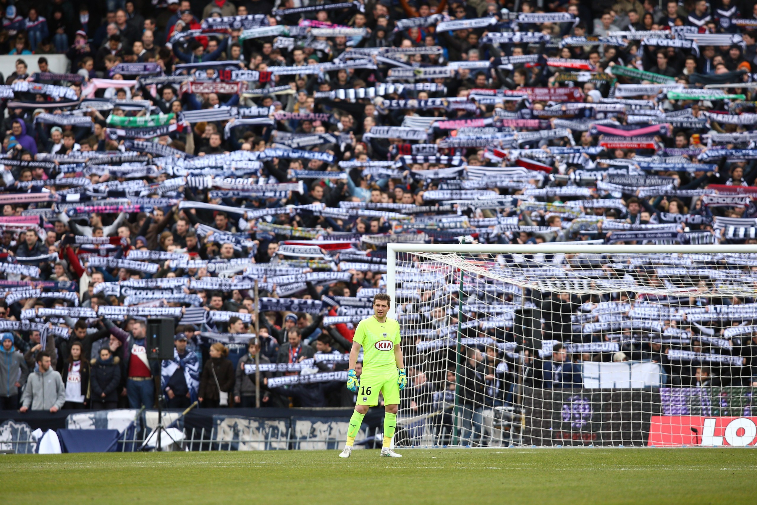 Supporters Bordeaux - Cedric Carasso - 15.02.2015 - Bordeaux / Saint Etienne - 25eme journee de Ligue 1.Photo : Manuel Blondeau / Icon Sport (Cal Sport Media via AP Images)