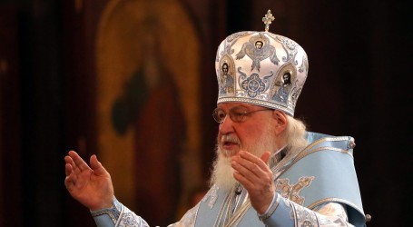 EK želi nametnuti sankcije i ruskom patrijarhu Kirilu
