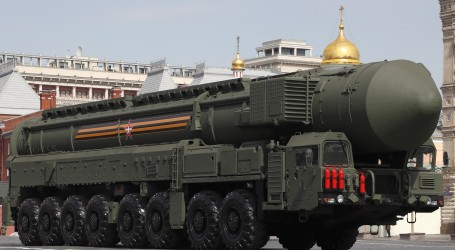Nove prijetnje? Putin ‘prošetao’ nuklearne rakete koje mogu do Londona i New Yorka za par minuta