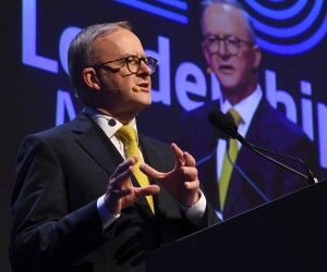 epa09952058 Australian Opposition Leader Anthony Albanese speaks during the West Australian’s Leadership Matters Federal Election Breakfast on Day 37 of the 2022 federal election campaign in Perth, Australia, 17 May 2022.  EPA/LUKAS COCH AUSTRALIA AND NEW ZEALAND OUT