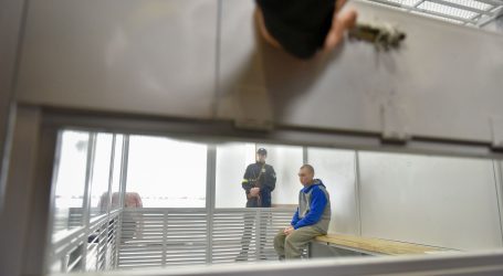 Prvo suđenje za ratne zločine: Ruski vojnik proglašen krivim! Osuđen je na doživotni zatvor