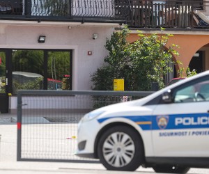 03.05.2022., Zagreb - Policijski ocevid nakon pljacke Hrvatske poste u Brestovju u ulici Franje Tudjmana. Photo: Luka Stanzl/PIXSELL
