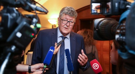 Pogledajte kako Ćorušić komentira Nacionalov ekskluziv da je pacijentici izvadio krivi jajnik: “Nisam ju bitno oštetio”