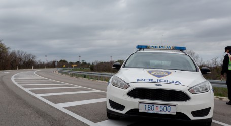 Teška prometna nesreća kod Velike Gorice: Pri slijetanju auta s ceste poginulo troje ljudi