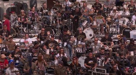 Pogledajte kako je više stotina bubnjara vježbalo za koncert na Stade de France