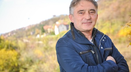 Željko Komšić operirao kralježnicu: “Prošlo je kako je planirano”