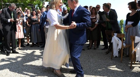Na svom vjenčanju plesala je s Vladimirom Putinom, sada je dala otkaz u nadzornom odboru Rosnjefta