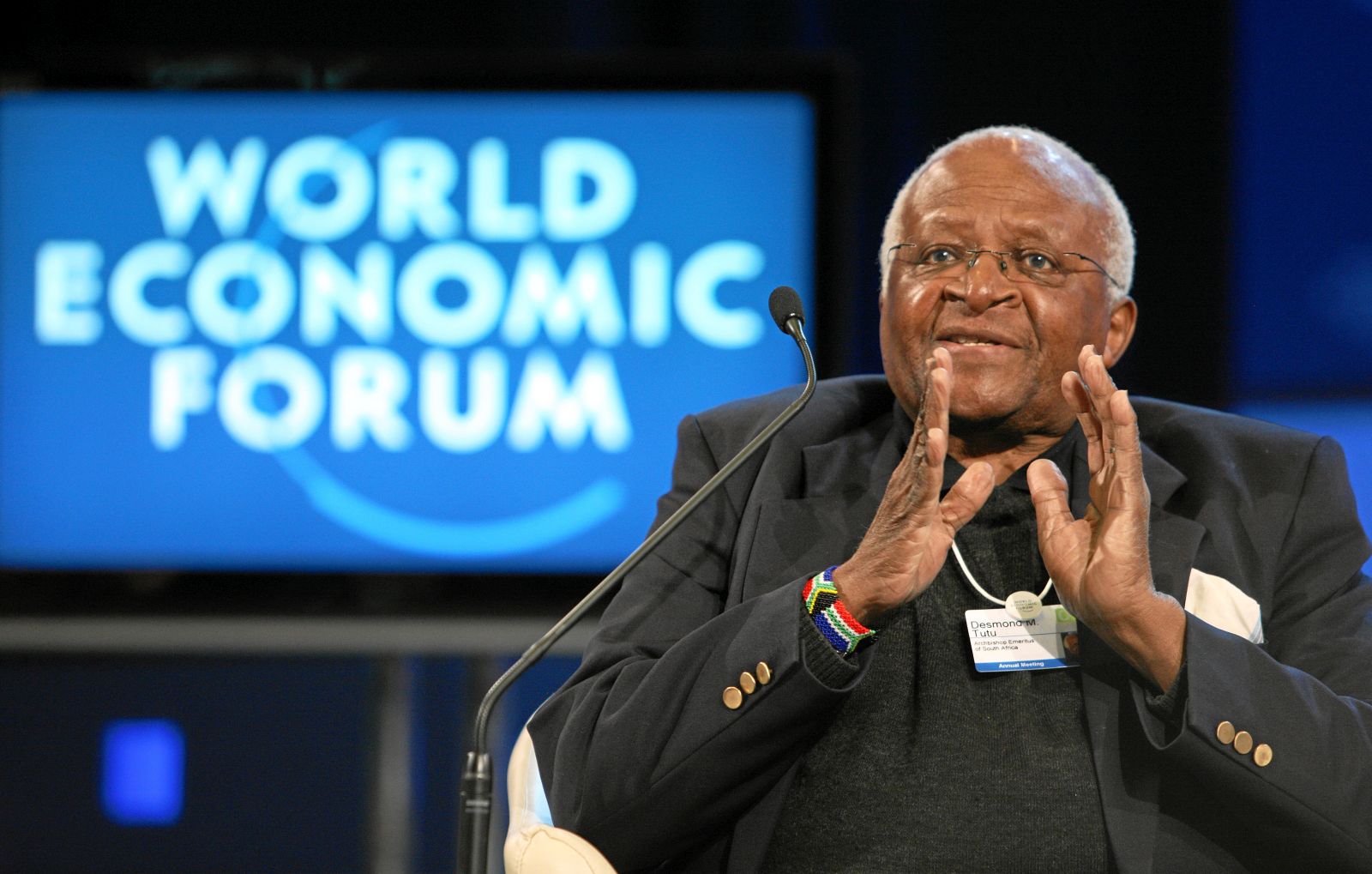DAVOS-KLOSTERS/SWITZERLAND, 1FEB09 - Desmond M. Tutu, Archbishop Emeritus of South Africa gestures during the session 'Believing in the Dignity of All' at the Annual Meeting 2009 of the World Economic Forum in Davos, Switzerland, February1, 2009.

Copyright by World Economic Forum
swiss-image.ch/Photo by Remy Steinegger