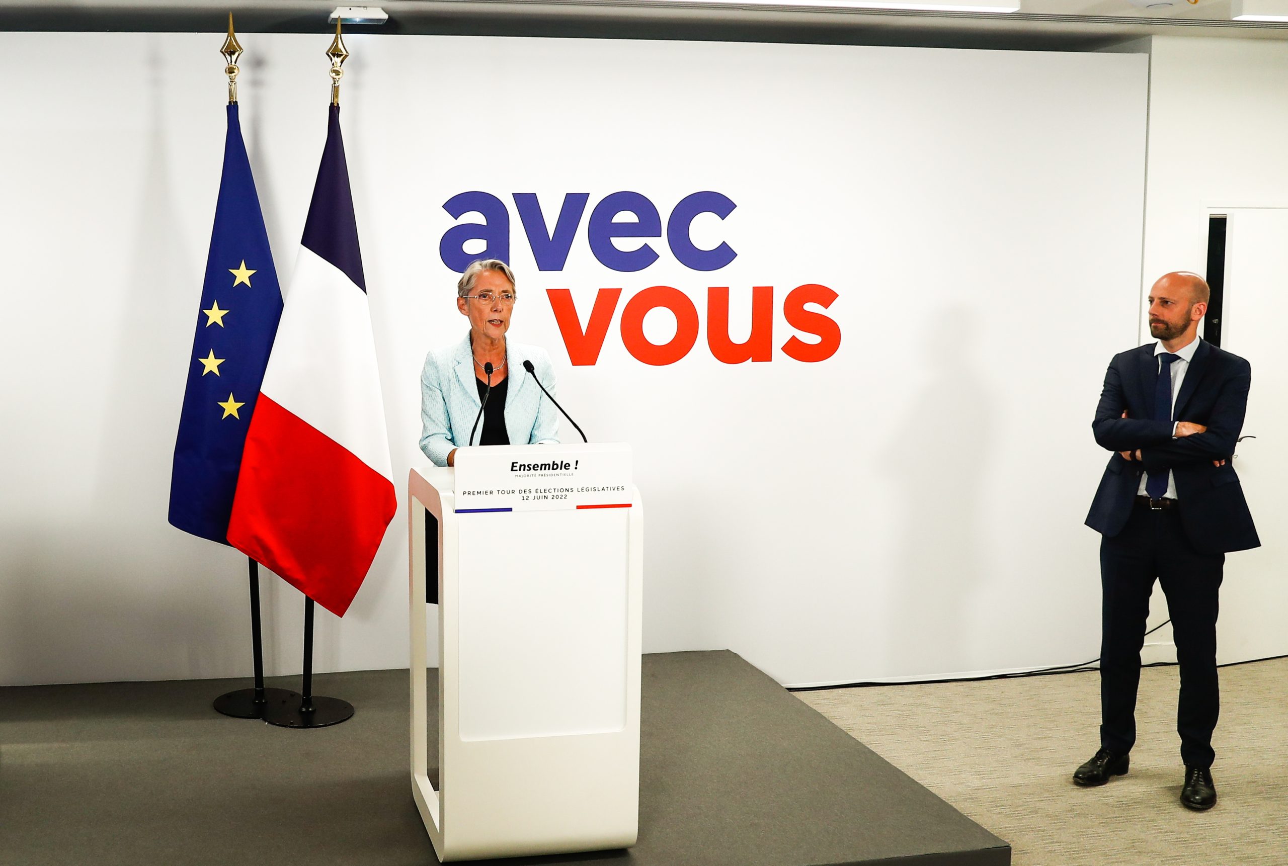 epa10010033 French Prime Minister Elisabeth Borne talks to the press after the results of the first round of the French legislatives elections, at headquarters of French President's centrist Ensemble, in Paris, France, 12 June 2022. The legislative elections in France will be held on 12 and 19 June 2022 to elect the 577 members for the National Assembly of the French Republic.  EPA/MOHAMMED BADRA