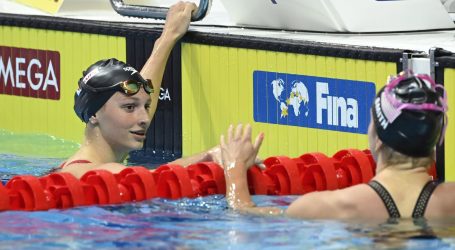Dva rekorda i dva odličja za 15-godišnju Summer McIntosh na svjetskom plivačkom prvenstvu