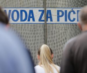 09.07.2019., Zagreb - Cisterna sa pitkom vodom u Sloboštini. Photo: Filip Kos/PIXSELL