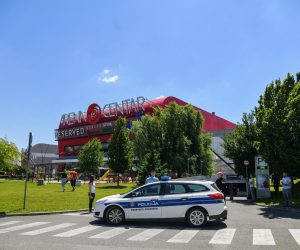 12.06.2022.., Zagreb -  Dojava o bombi u Arena centru  Photo: Josip Regovic/PIXSELL
