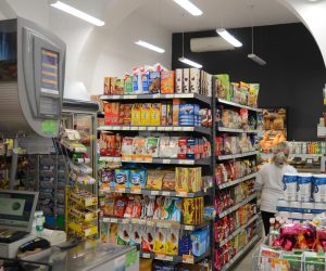Prodavaonice "Istarski supermarketi" u Puli 15.03.2019., Pula -  Prodavaonice "Istarski supermarketi" u centru Pule.rPhoto: Dusko Marusic /PIXSELL