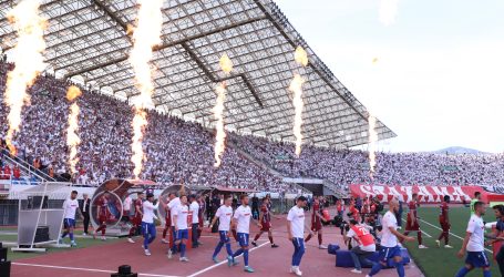 Oštre financijske kazne za Hajduk i Rijeku