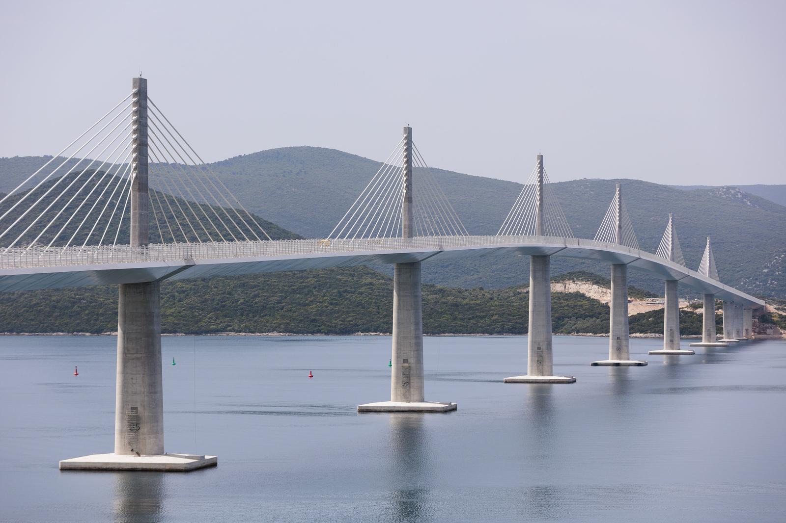 27.05.2022., Komarna - Obilazak Peljeskog mosta. 
  Photo: Miroslav Lelas/PIXSELL
