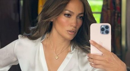Jennifer Lopez je ‘kraljica crvenih tepiha’, na festivalu u Tribeci istaknula obline