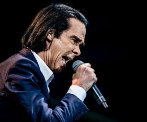2JB3XMX Aarhus, Denmark. 02nd June, 2022. The Australian musician, composer and singer Nick Cave performs a live concert with his band The Bad Seeds during the Danish music festival Northside 2022 in Aarhus. (Photo Credit: Gonzales Photo/Alamy Live News