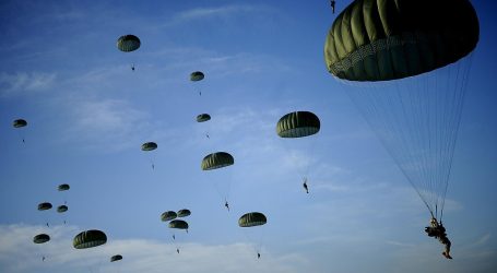 Otkazano slanje britanskih padobranaca u BiH i na Kosovo. Procurila snimka orgijanja vojnika u bazi