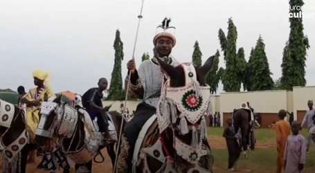 Nigerija: Festival Durbar sa spektakularnom paradom konja ima tradiciju dulju od 200 godina