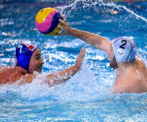 epa10026297 Konstantinos Genidounias (R) of Greece in action against Ante Vukicevic of Croatia during the men's water polo preliminary round match Greece vs Croatia at the 19th FINA World Championships in Debrecen, Hungary, 21 June 2022.  EPA/Zsolt Czegledi HUNGARY OUT