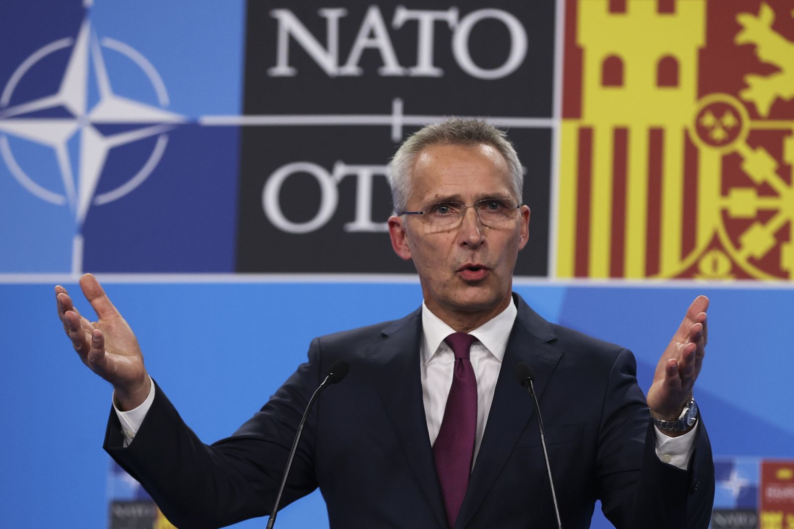 epa10039541 The Secretary General of NATO, Jens Stoltenberg, offers a press conference after the signing of an agreement to unblock the Turkish veto to the accession of Finland and Sweden to NATO, in Madrid, Spain, 28 June 2022.  EPA/Kiko Huesca