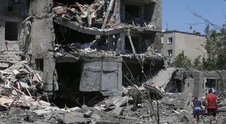 Teške borbe na istoku Ukrajine: Šest poginulih i 15 ranjenih u granatiranju Slovianska