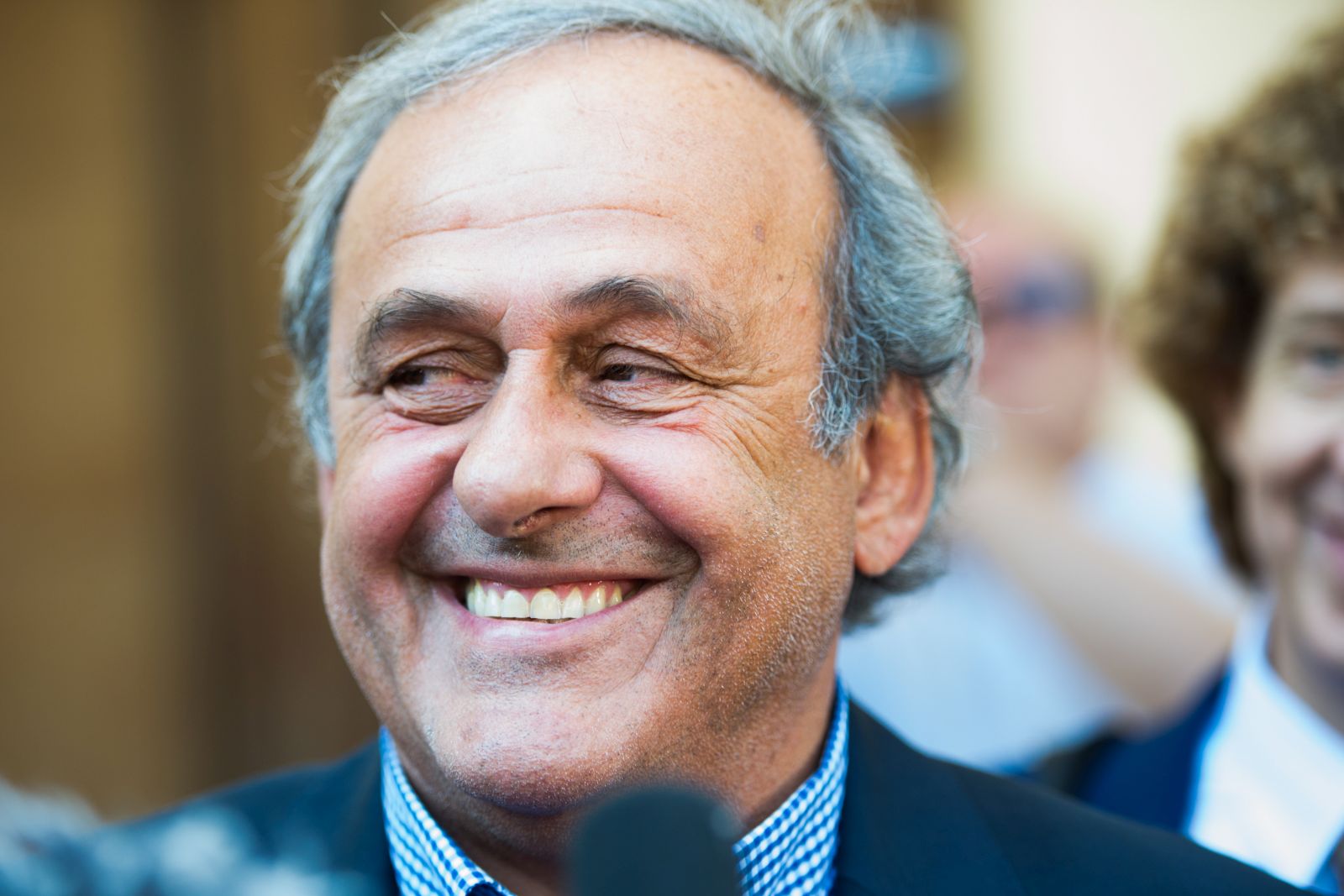 epa10058806 The former president of the the European Football Association UEFA Michel Platini smiles in front of the Swiss Federal Criminal Court after the verdict has been announced, in Bellinzona, Switzerland, 08 July 2022. The trial ended with an acquittal. Former Fifa President Joseph Blatter and Platini, stood trial before the Federal Criminal Court over a suspicious two-million payment. The Federal Prosecutor's Office accused them of fraud. The defense spoke of a conspiracy.  EPA/ALESSANDRO CRINARI