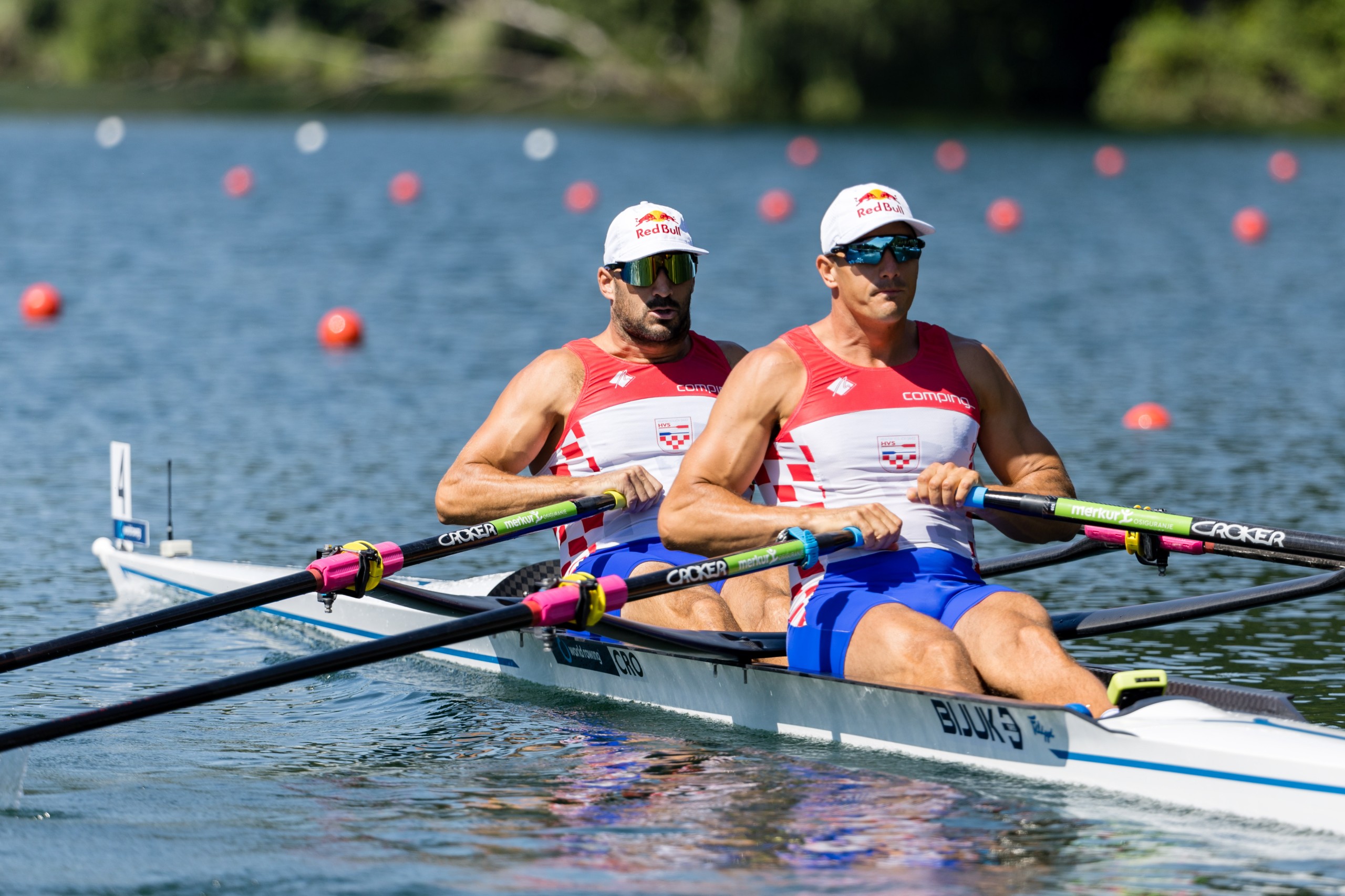 epa10061149 Martin Sinkovic (L) and Valent Sinkovic of Croatia compete in the Men's Double Sculls Semifinal during second day of the 2022 Rowing World Cup at Rotsee in Lucerne, Switzerland, 09 July 2022.  EPA/PHILIPP SCHMIDLI