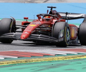 epa10061332 Monaco's Formula One driver Charles Leclerc of Scuderia Ferrari in action during the second free practice of the Formula One Grand Prix of Austria at the Red Bull Ring in Spielberg, Austria, 09 July 2022.  EPA/RONALD WITTEK