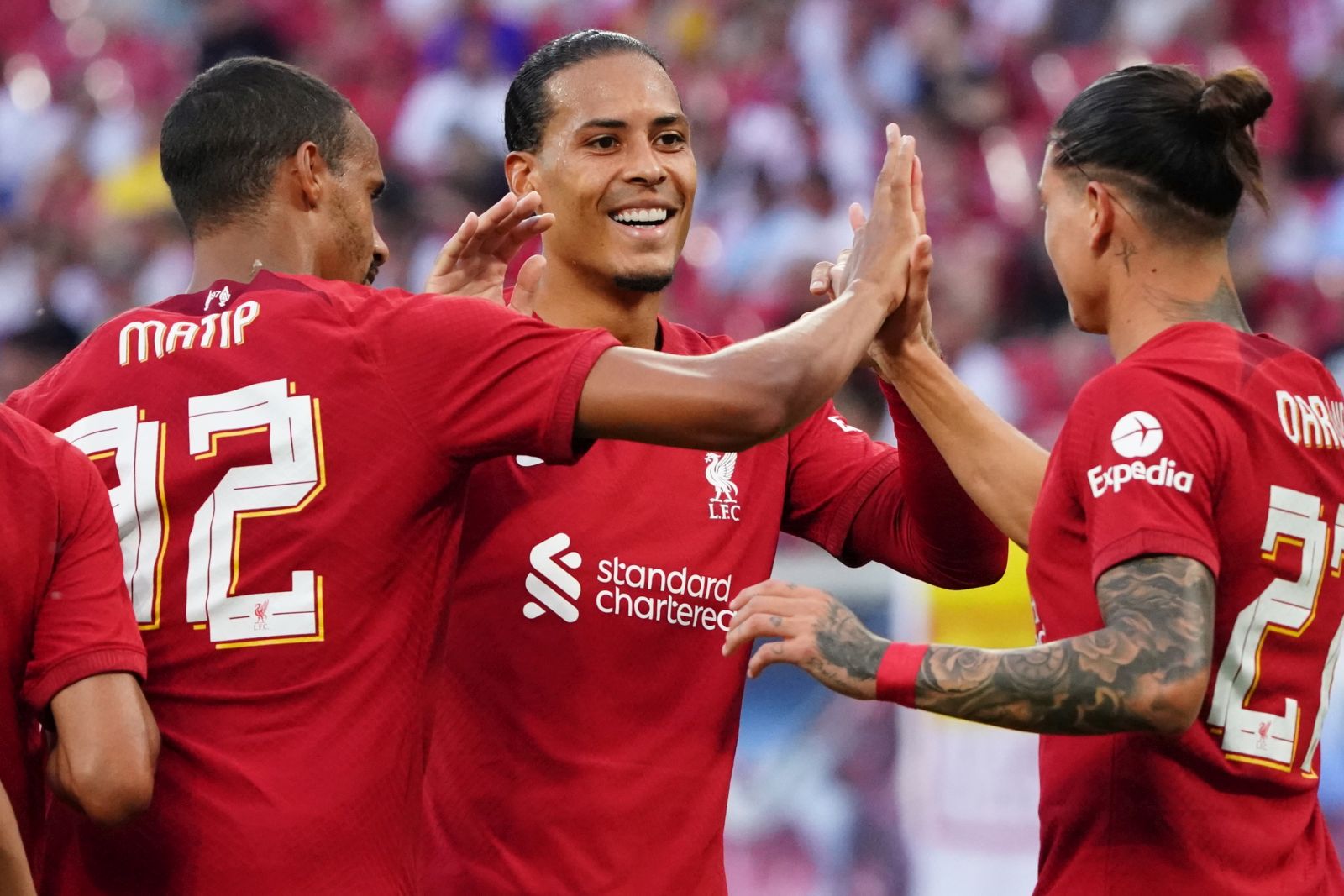 epa10084888 Liverpool’s players celebrate after scoring the 0-2 goal during the pre-season international friendly soccer match between RB Leipzig and Liverpool FC in Leipzig, Germany, 21 July 2022.  EPA/CLEMENS BILAN